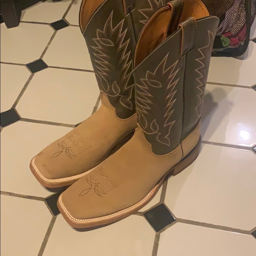 Justin cowboy boots